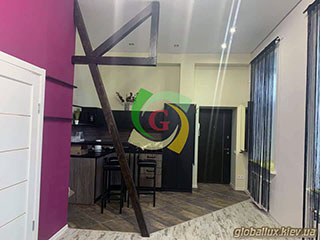 Фото ремонту маленької кухні студії